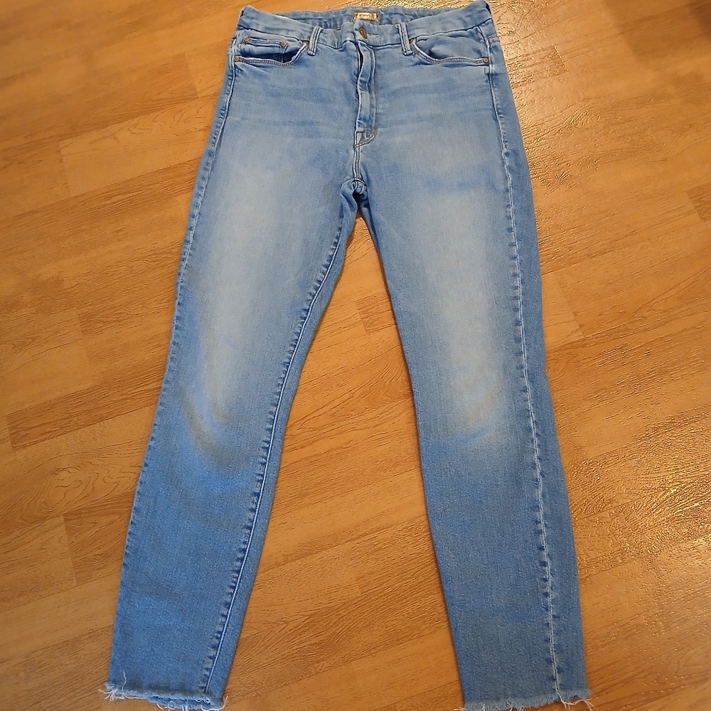 Mother Looker Ankle Fray Skinny Jeans